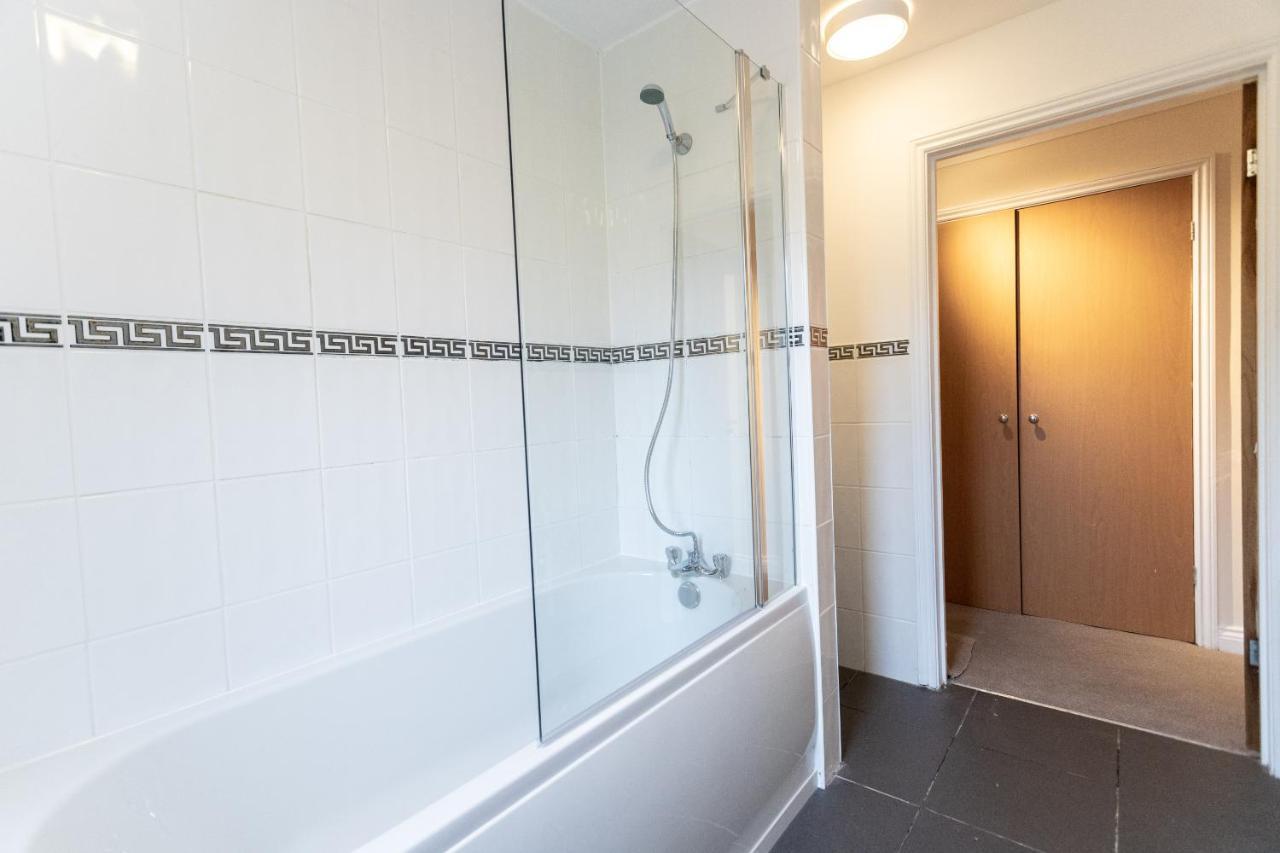 October Disc - Long Stay - Contractors - Frances Mews Bristol Esterno foto